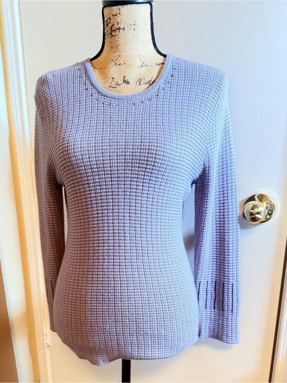 New Frontier silk snd angora sweater size Medium